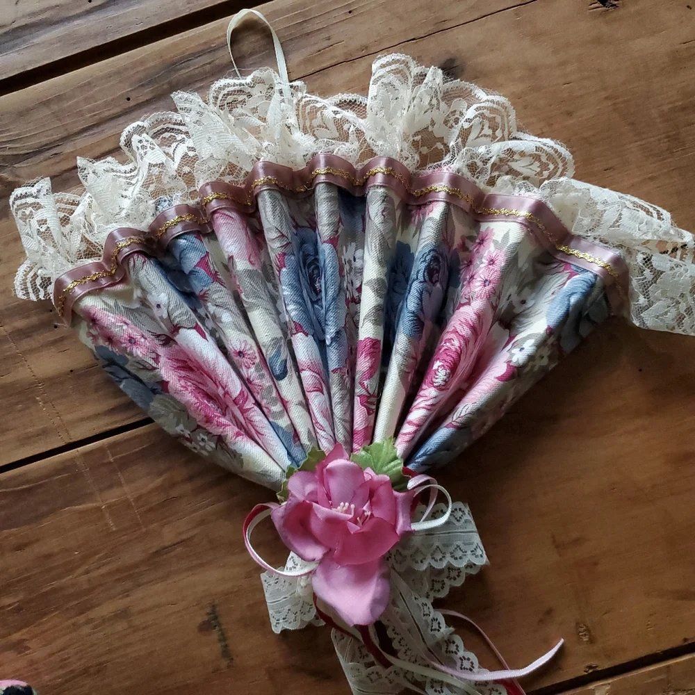 Victorian Christmas tree decorations Bundle of 8